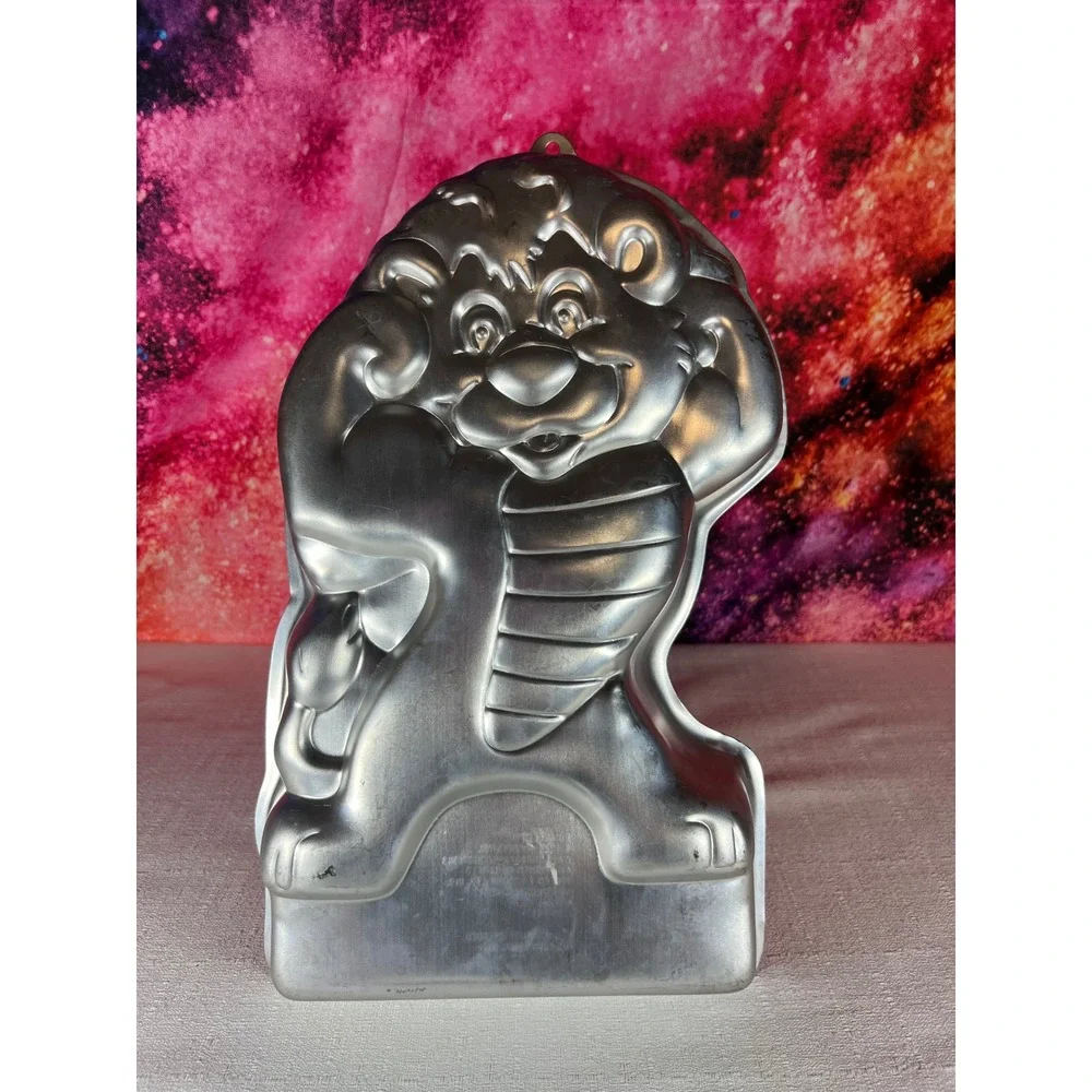 Vintage 1985 Wilton Wuzzles Bumblelion Cake Pan Disney Hasbro 2105-1875 Aluminum